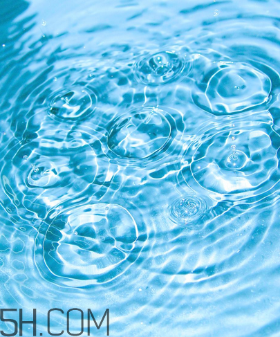 雙氧水會腐蝕皮膚嗎？雙氧水會揮發(fā)嗎？