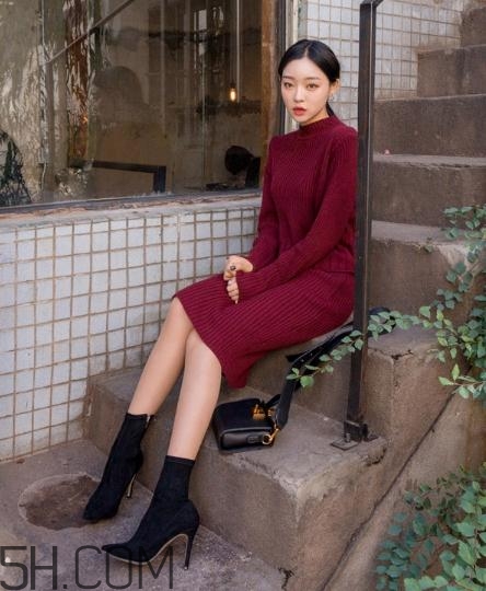 冬天穿裙子下面怎么穿？冬天穿裙子腿冷怎么辦？