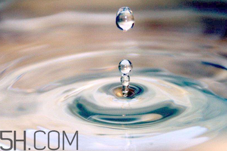 雙氧水能治灰指甲嗎？雙氧水能殺死真菌嗎？