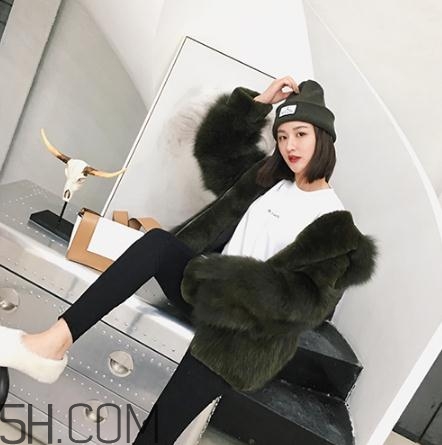 獺兔毛和羊羔毛哪個(gè)好？獺兔毛和羊毛哪個(gè)暖和？