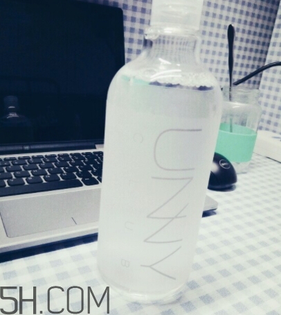 unny卸妝水和蓓昂斯哪個好？unny卸妝水和蓓昂斯對比