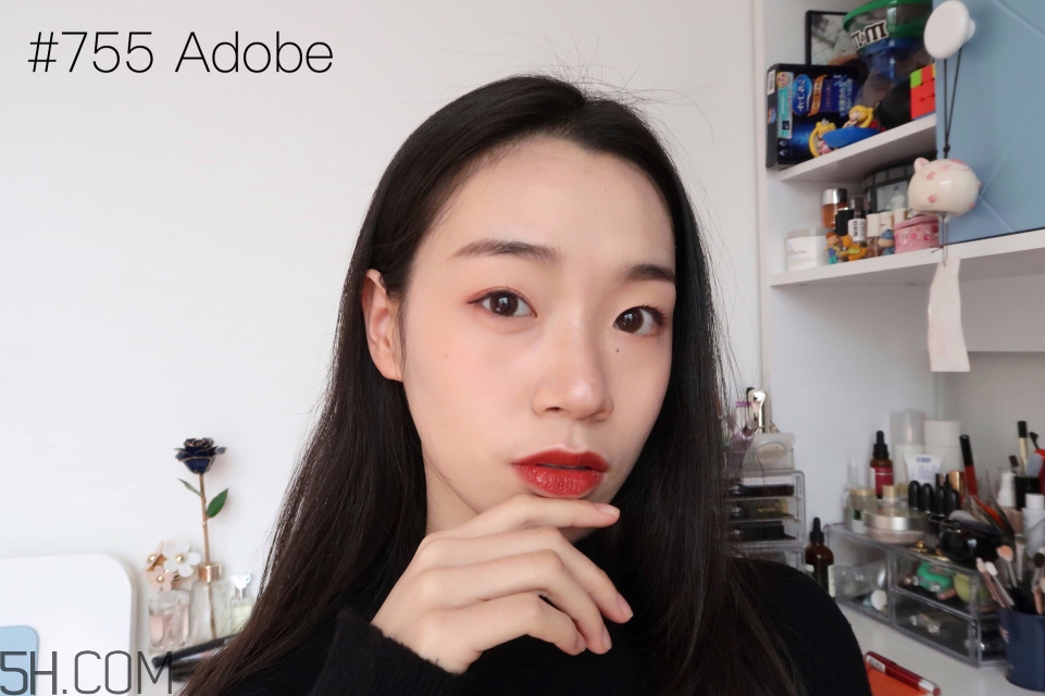 露華濃口紅試色合集 三個(gè)系列試色評(píng)測(cè) 露華濃口紅試色合集 三個(gè)系列試色評(píng)測(cè)