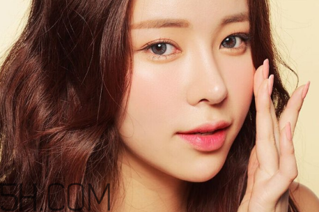 水光針的副作用有哪些？打水光針第一次多久可以洗臉？