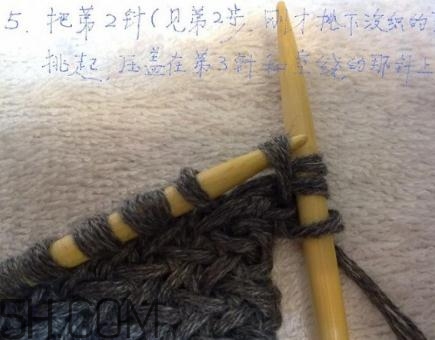 水波大圍巾怎么系好看？水波大圍巾系法圖解