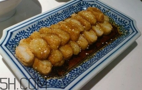 紅糖糍粑的紅糖怎么做？紅糖糍粑要放進火鍋嗎？