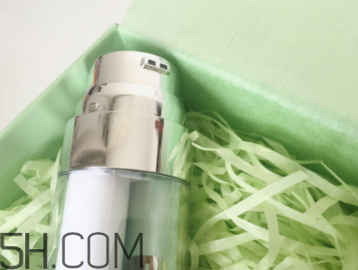 倩碧淡斑精華用在哪一個步驟？適合哪個季節(jié)用？