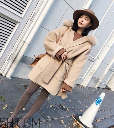 羊駝絨是什么面料？羊駝絨和羊駝毛的區(qū)別