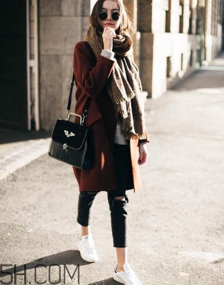 羊絨大衣怎么搭配好看？羊絨大衣搭配圖片