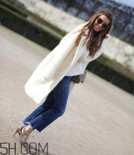 羊絨大衣搭配什么鞋子？羊絨大衣搭配鞋子圖片