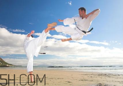 跆拳道常見的運(yùn)動損傷有哪些？跆拳道運(yùn)動損傷怎么處理