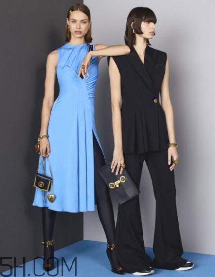 versace2018早秋服裝系列好看嗎_有哪些款式？