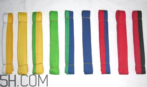 跆拳道腰帶怎么系？怎么看跆拳道等級(jí)高低？