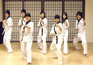 女生學(xué)跆拳道好嗎？女生學(xué)跆拳道可以防身嗎？