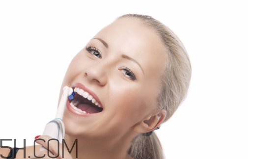 洗牙會傷害牙齒嗎？洗牙前要驗血嗎？