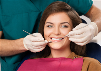 洗牙后牙縫變大是怎么回事？怎么保持牙齒潔白？