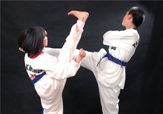 17歲可以學(xué)跆拳道嗎？17歲學(xué)跆拳道晚嗎？