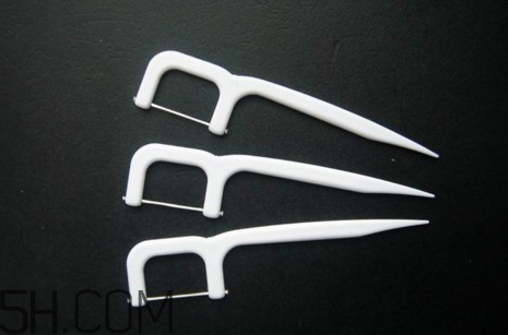 小孩牙齒黃怎么辦？用牙線好嗎？