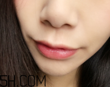 倩碧蠟筆唇膏是口紅嗎？倩碧蠟筆唇膏哪個(gè)色號(hào)好看？