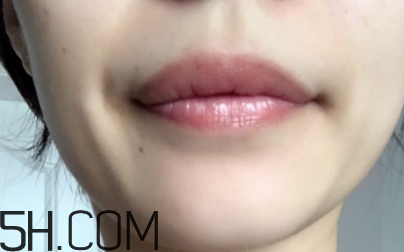 倩碧蠟筆唇膏是口紅嗎？倩碧蠟筆唇膏哪個(gè)色號(hào)好看？