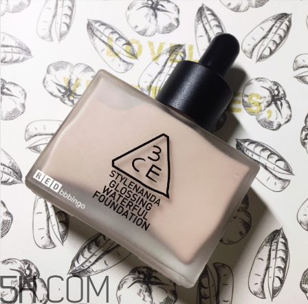 3ce棉花糖啞光粉底液好用嗎？粉底液拔草