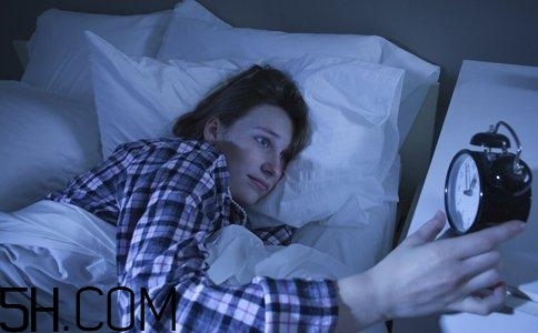 更年期來臨的信號有哪些？更年期期間的飲食有什么禁忌？