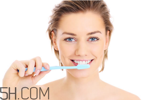 戴牙套可以用電動牙刷嗎？牙齒矯正后刷牙要注意什么？