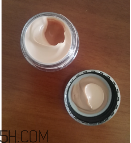 Olay素顏眼霜能遮瑕嗎？適合晚上用嗎？