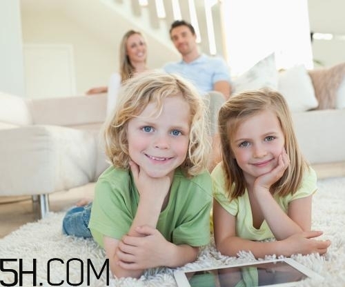 孩子出現(xiàn)皮膚病怎么回事？孩子皮膚病是干燥嗎？