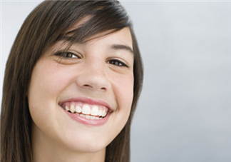 烤瓷牙為什么會有縫隙？烤瓷牙的注意事項(xiàng)有哪些？