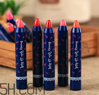 2018國產(chǎn)口紅哪個牌子好用？大牌口紅熱賣排行榜