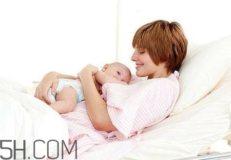 什么時候要考慮催生的問題？坐月子需要怎樣的環(huán)境比較好？