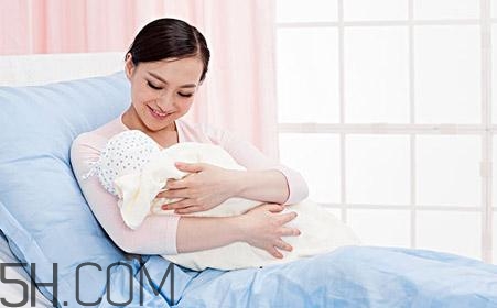 什么時候要考慮催生的問題？坐月子需要怎樣的環(huán)境比較好？