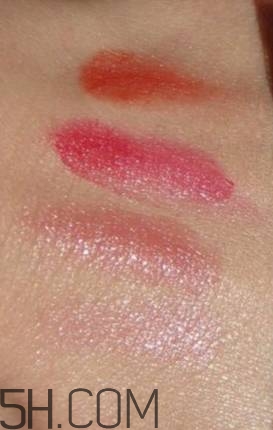 口紅是用什么做的？可以吃的口紅品牌推薦