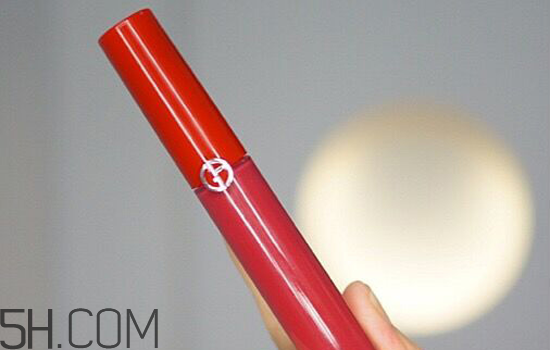 楊樹林口紅價格多少錢？怎樣選擇合適的口紅？