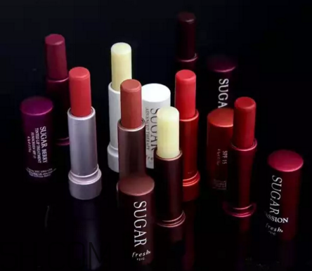 口紅是用什么做的？可以吃的口紅品牌推薦