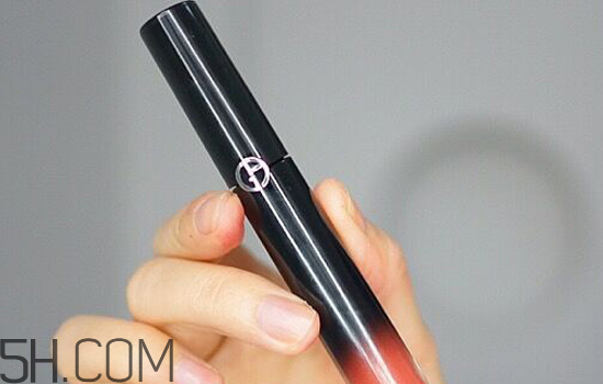 楊樹林口紅價格多少錢？怎樣選擇合適的口紅？