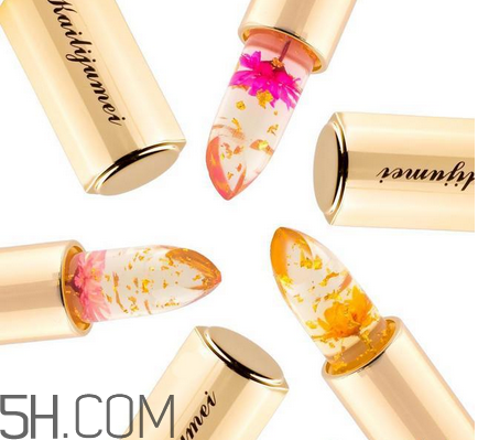 擦口紅要注意什么？選口紅的技巧方法