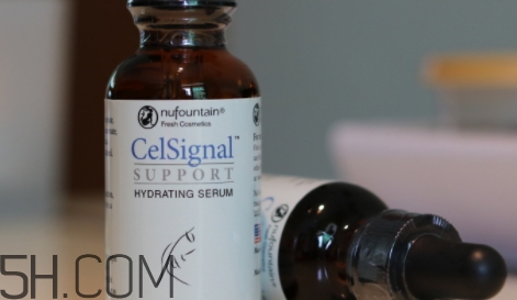 煙酰胺可以和酸一起用嗎？煙酰胺可以和果酸一起用嗎