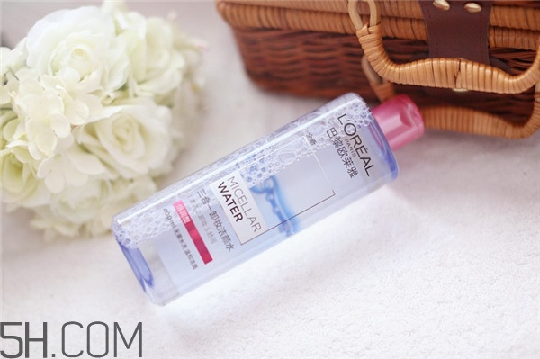 卸妝水對皮膚有傷害嗎？歐萊雅三合一卸妝水使用測評