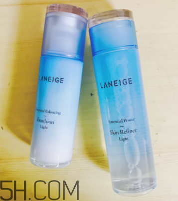 蘭芝水衡水乳套裝什么功效？適合膚質