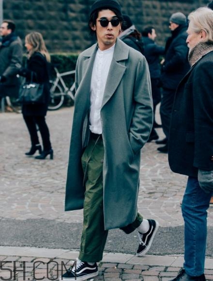 男士九分褲配什么襪子好看？男士九分褲搭配襪子圖片