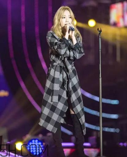 小個子怎么穿長款大衣？長款大衣怎么搭配顯高？