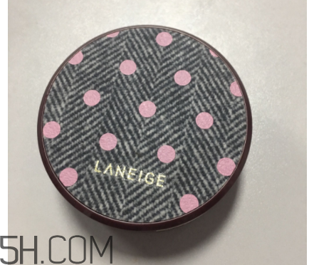 蘭芝氣墊霜控油嗎？蘭芝氣墊霜適合油皮嗎？