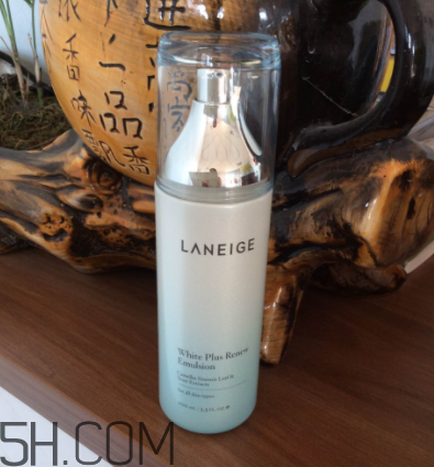 蘭芝臻白乳液適合什么膚質(zhì)？什么季節(jié)？