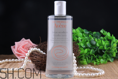 不卸妝睡覺的危害有哪些？好用的卸妝濕巾推薦