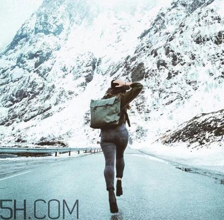 rains雙肩包怎么樣？rains雙肩包好嗎？