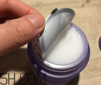 蘭芝薰衣草面膜什么功效？適合什么膚質(zhì)？