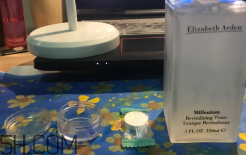 雅頓和嬌韻詩哪個(gè)好用？伊麗莎白雅頓和嬌韻詩哪個(gè)檔次高