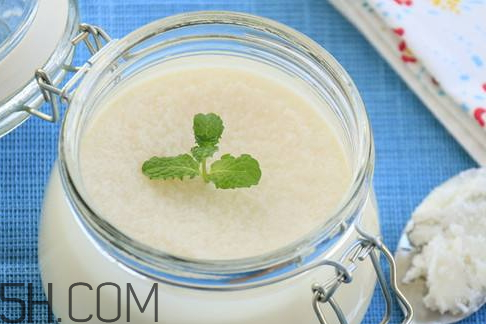 豬油熬黑了怎么辦 豬油熬黑了能吃嗎 豬油熬黑了怎么辦 豬油熬黑了能吃嗎