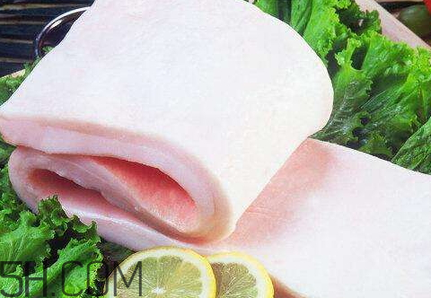 一斤豬板油熬多少豬油 一斤豬油能熬多少油 一斤豬板油熬多少豬油 一斤豬油能熬多少油